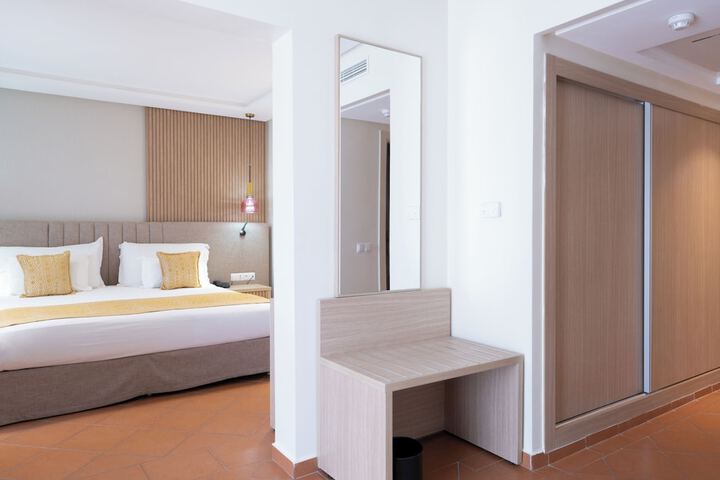Room 16 of 55