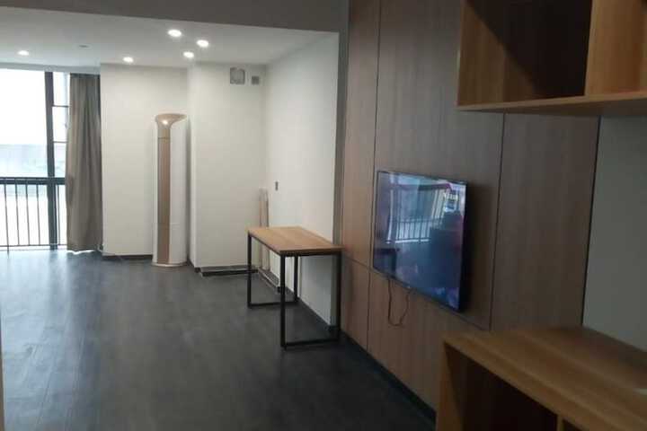 Room 12 of 15