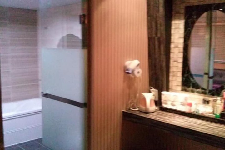 Room 42 of 52