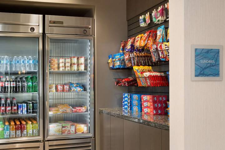 Snack bar