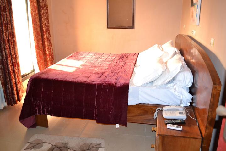 Room 9 of 22