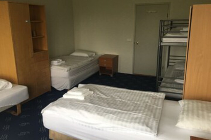 Room 12 of 49