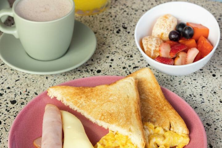 Breakfast/Coffee Service 110 of 119