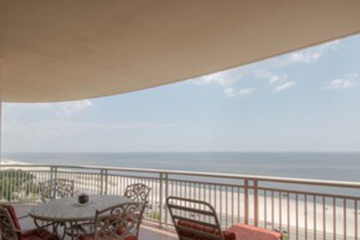 Image of Legacy Towers Legacy II 207