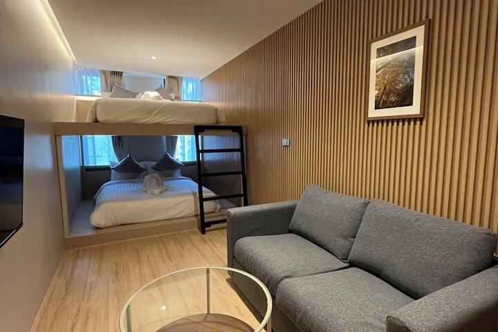 Room 45 of 138