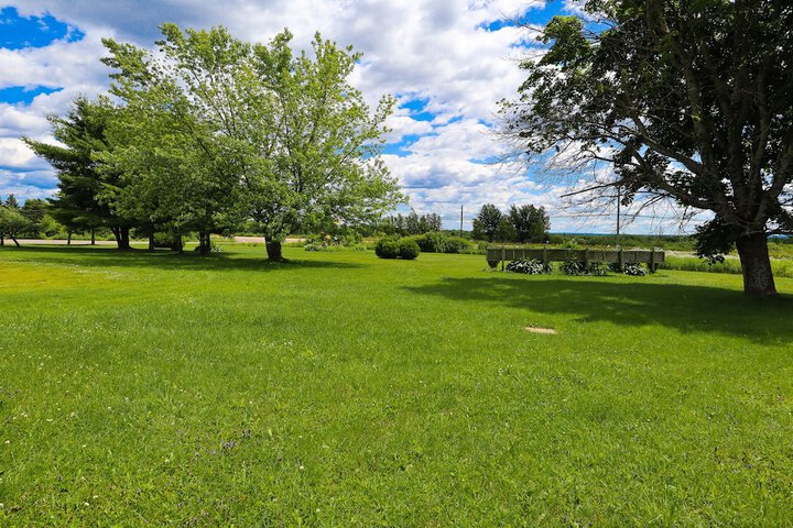 Property Grounds 22 of 27