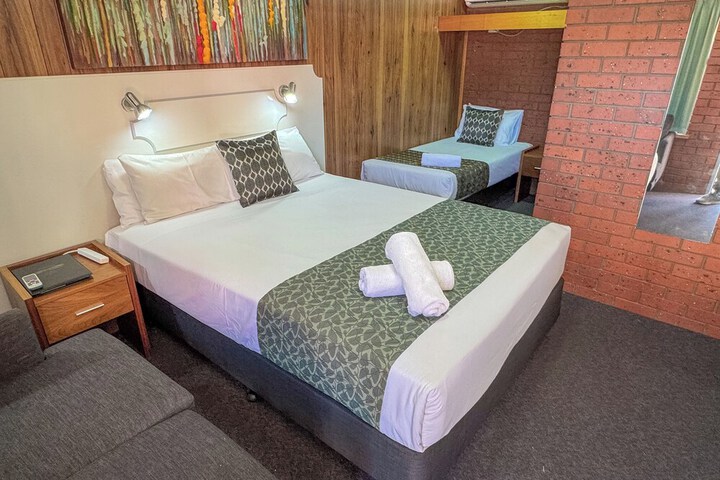 Pastoral Hotel Motel Echuca CBD in Echuca