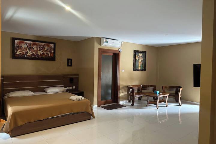 Room 27 of 63