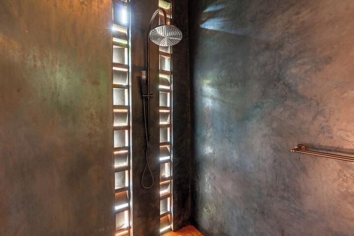 Room 36 of 57