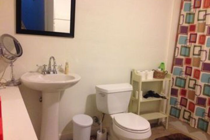 Room 2 of 21