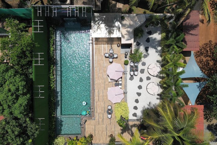 Pool 36 of 53