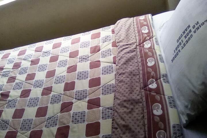 Room 13 of 24