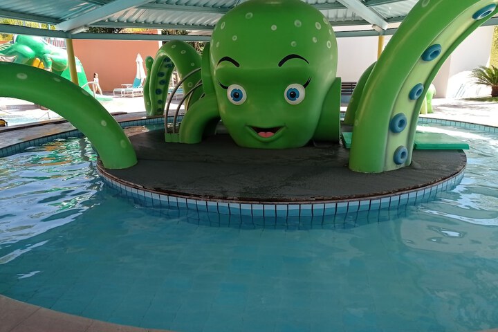 Hotel with Pool