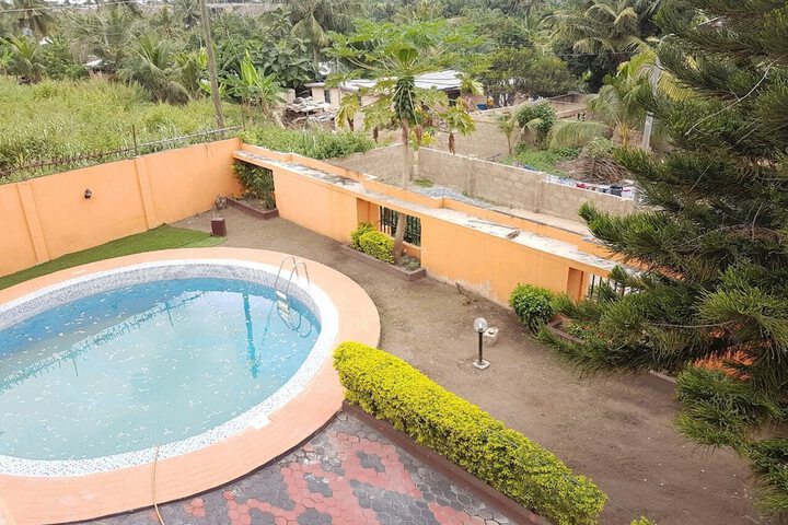 Pool 5 of 13