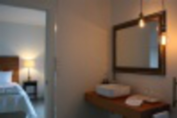 Room 184 of 204