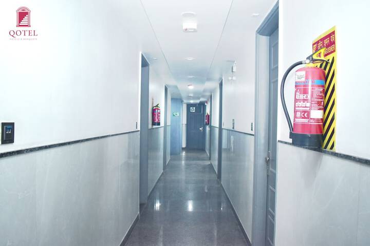 Hotel Interior 3 of 23