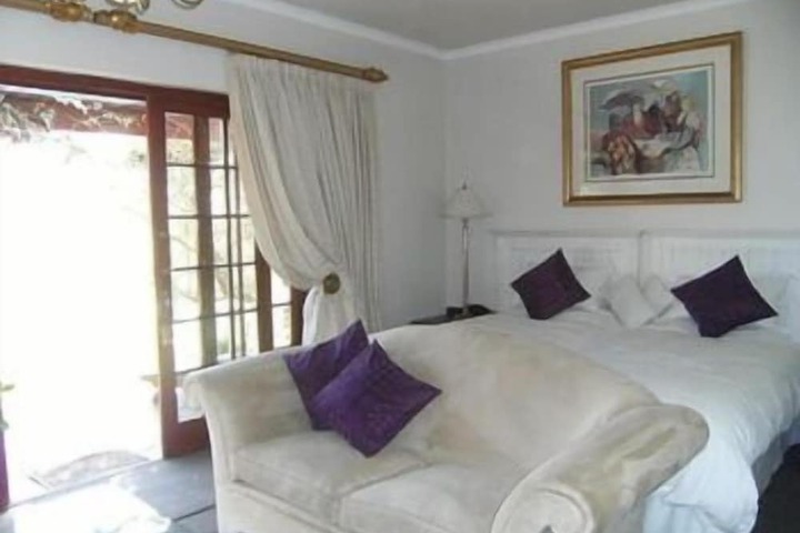 Room 4 of 39
