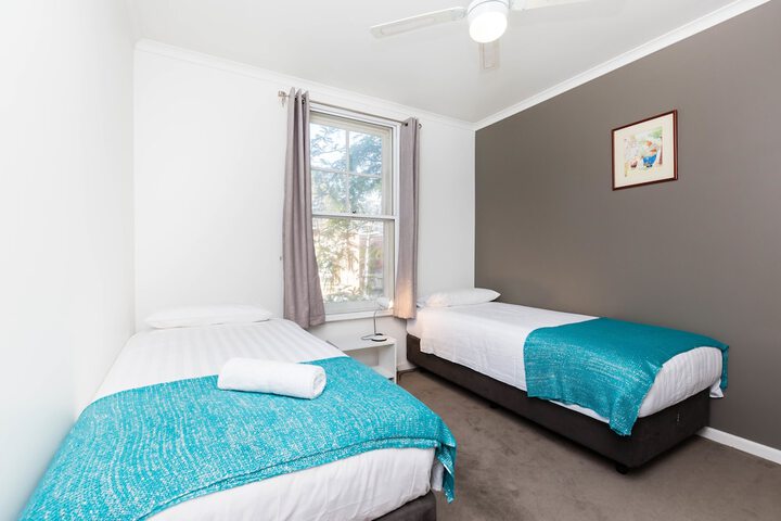 Room 2 of 13