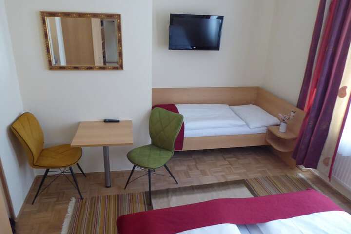 Room 18 of 56