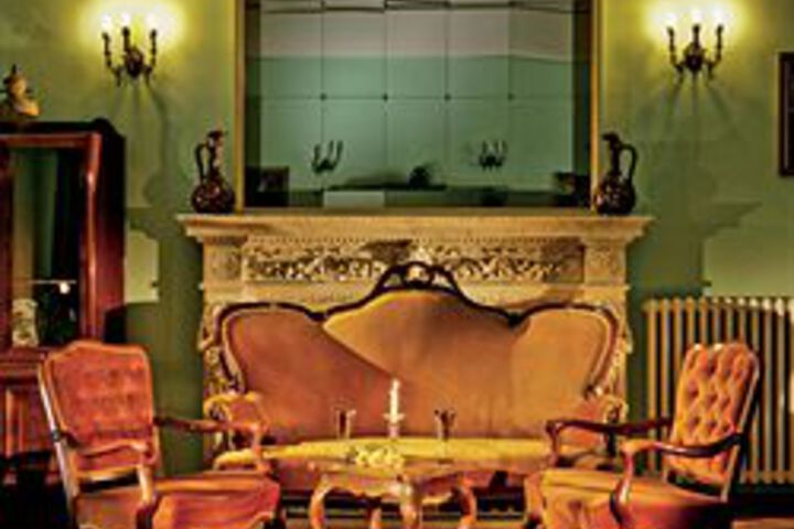 Hotel Interior 15 of 18