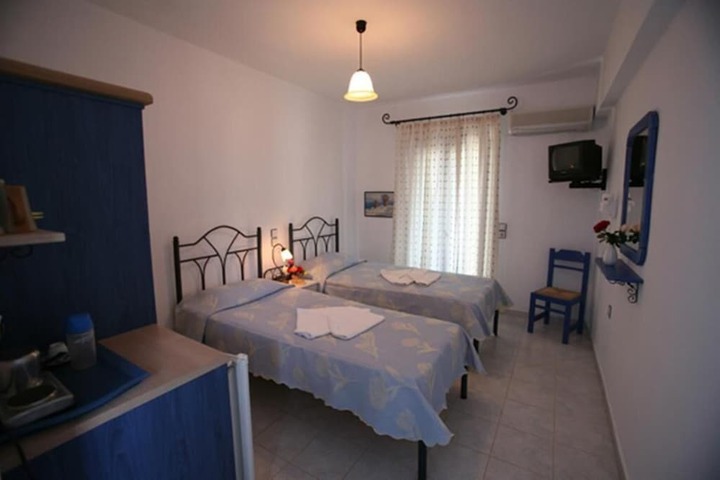 Room 15 of 41