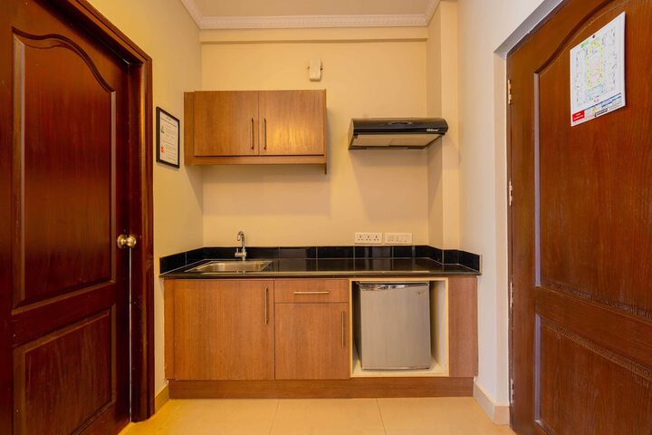 Room 17 of 30
