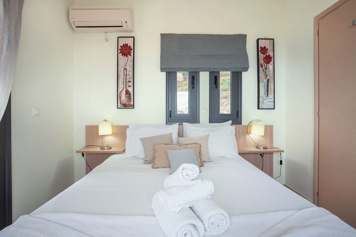 Room 6 of 137