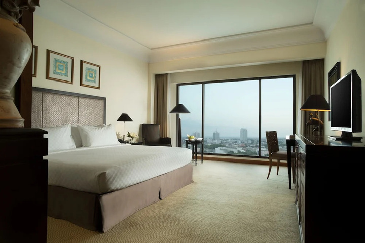 Room 3 of 26