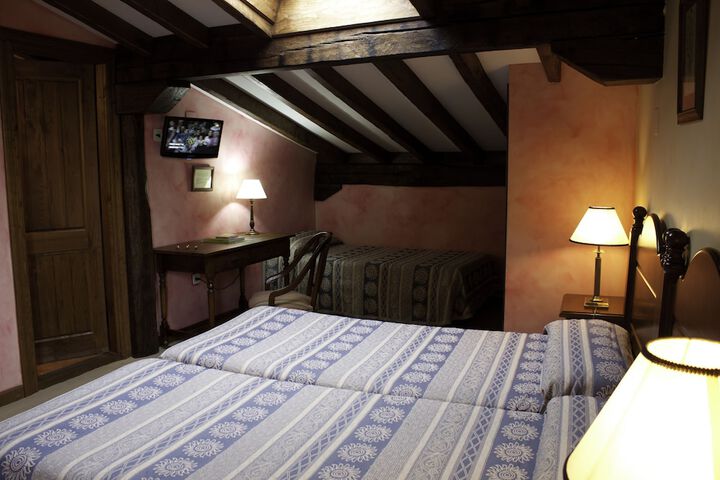 Room 16 of 43