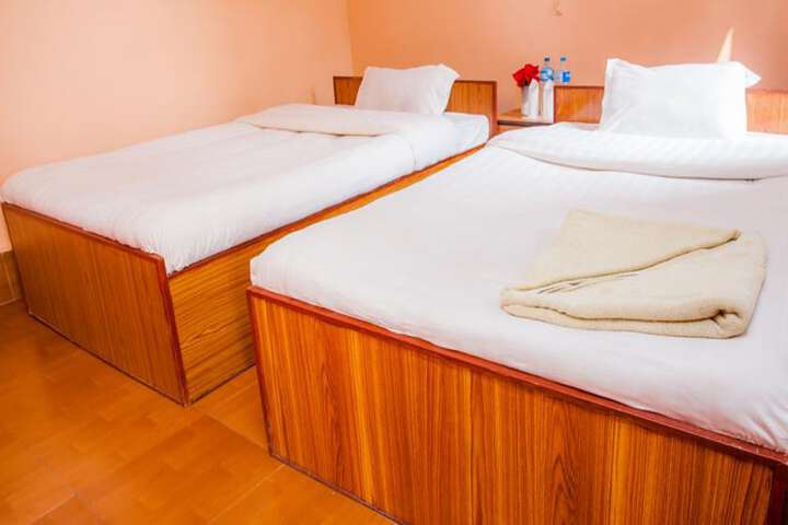 Room 10 of 41