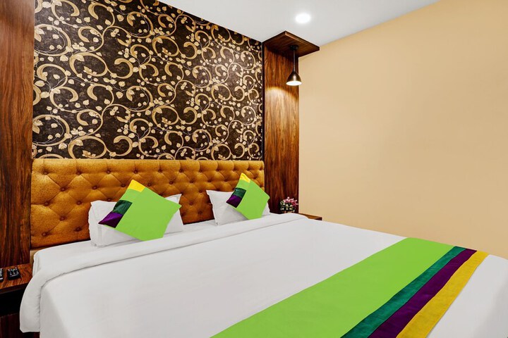 Room 21 of 36