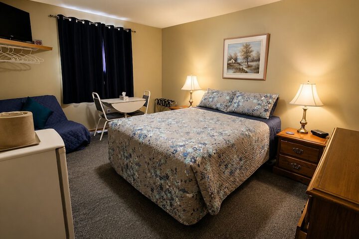 Room 4 of 11