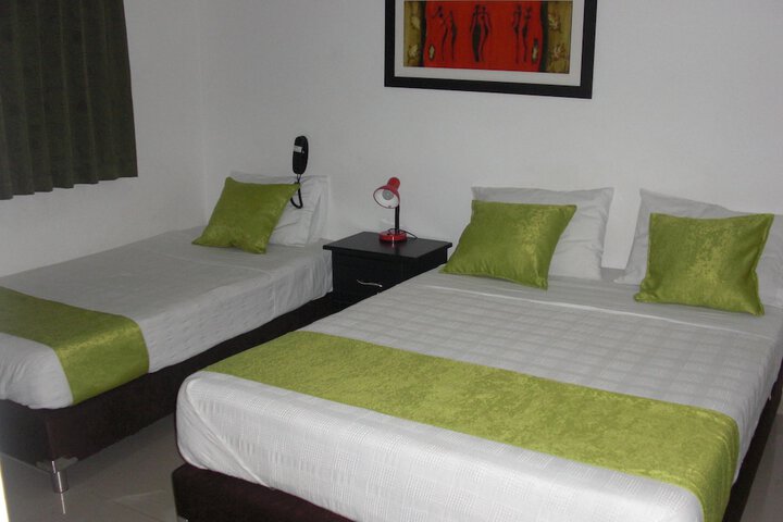 Room 13 of 47