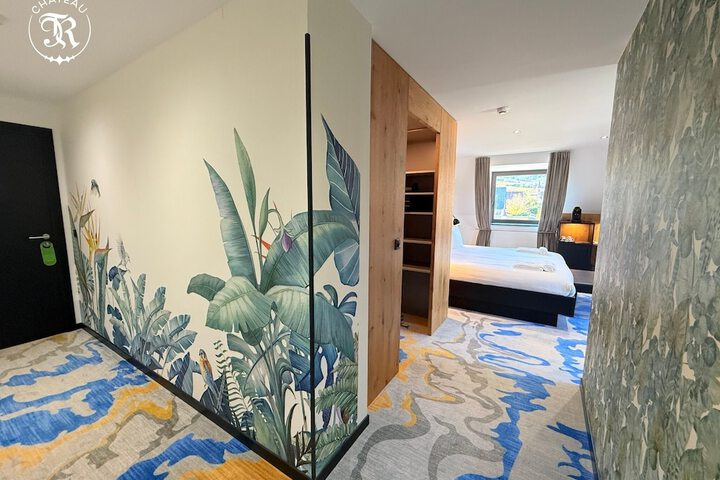 Room 38 of 217