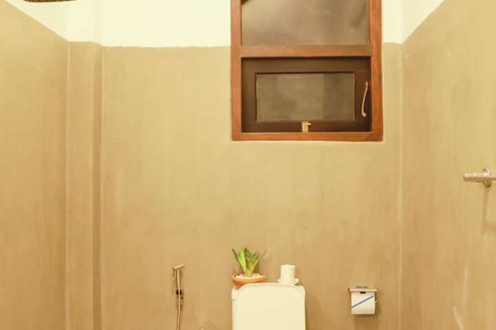 Room 16 of 41