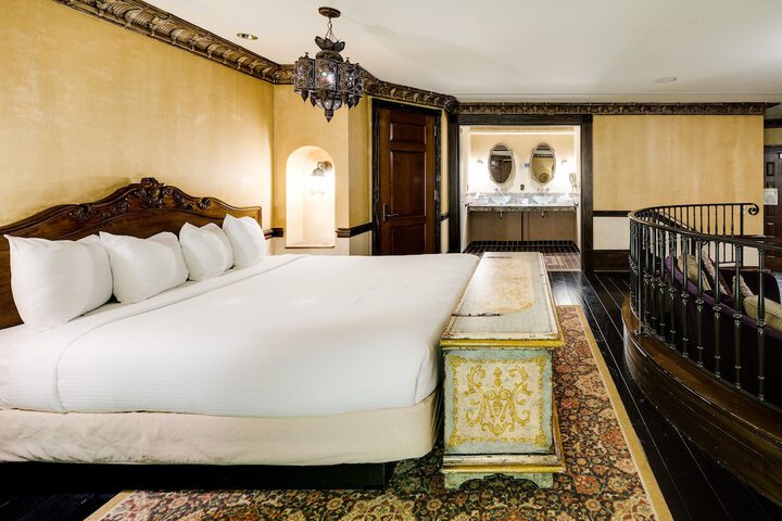 1 King Bed (36 of 66)