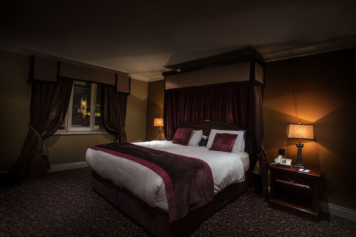 Room 13 of 58