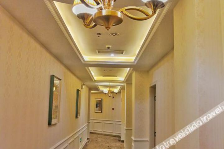 Hotel Interior 18 of 23