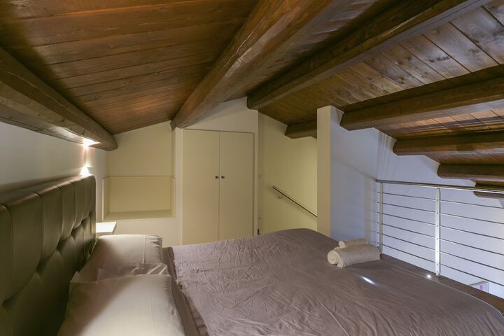 Room 29 of 95