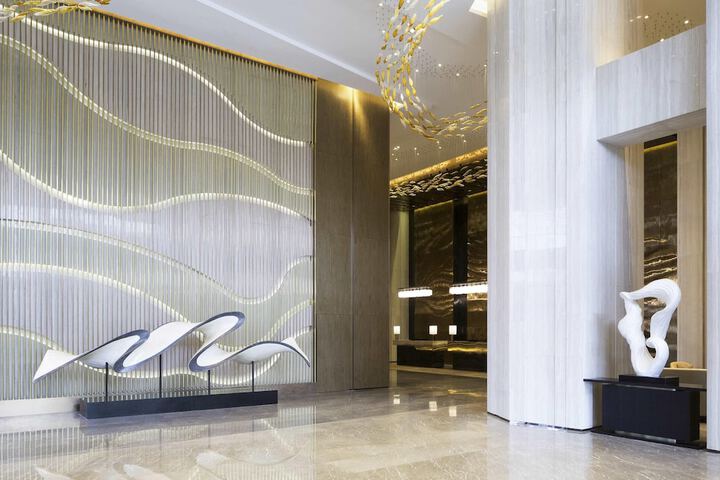 Hotel 67 of 70
