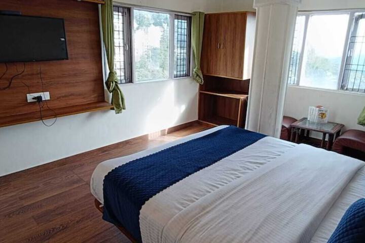 Room 36 of 55