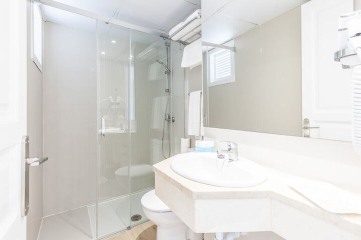 Bath Interior