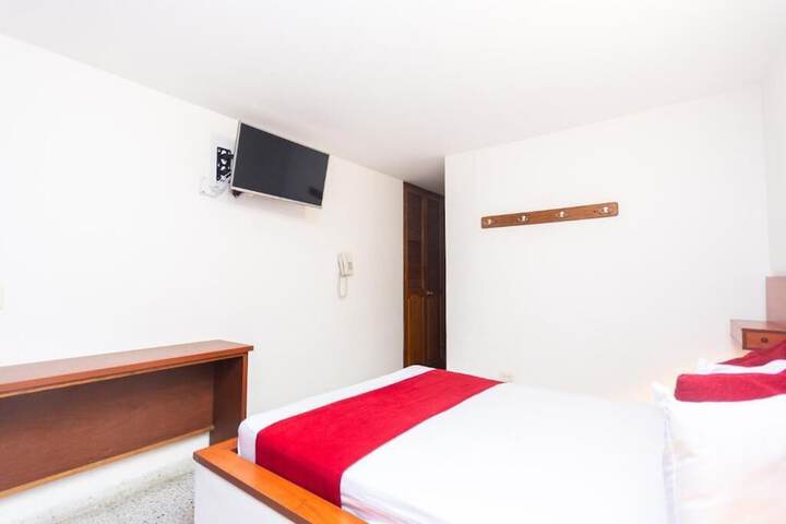 Room 15 of 37