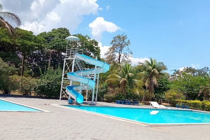 Pool 16 of 29