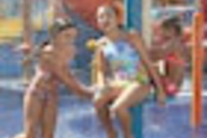 Pool 104 of 204