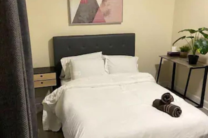Room 7 of 78