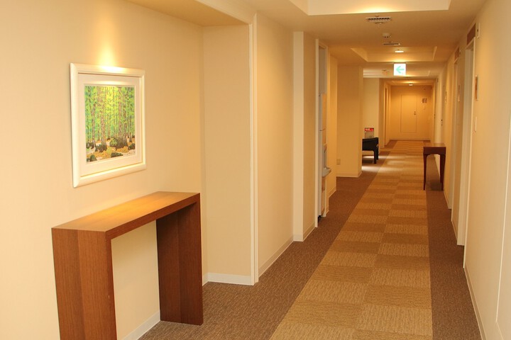 Ballroom/Hall 26 of 32