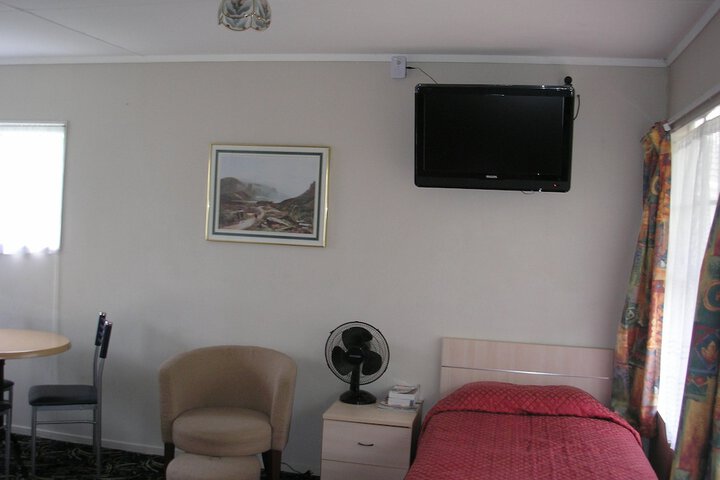 Room 4 of 22