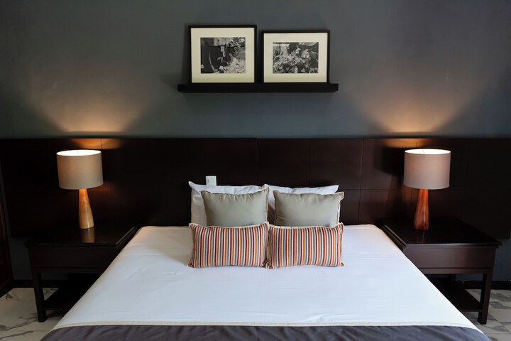 Room 13 of 110