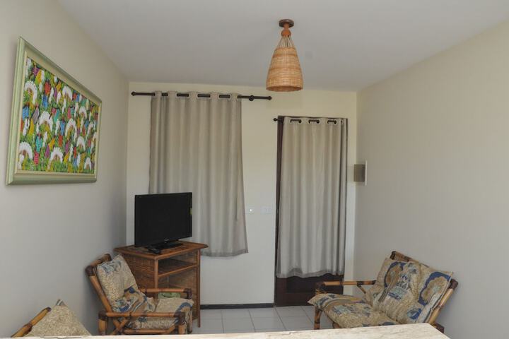 Room 6 of 33